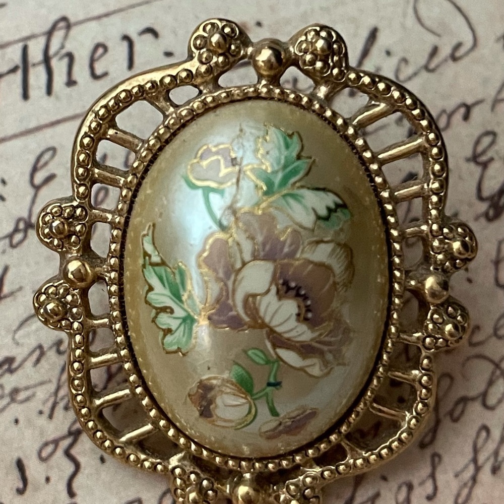Vintage Earrings - Picture 3 of 5